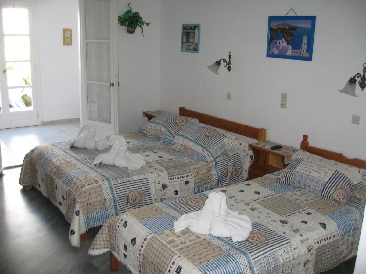 Augusta Studios & Apartments Náousa Quarto foto